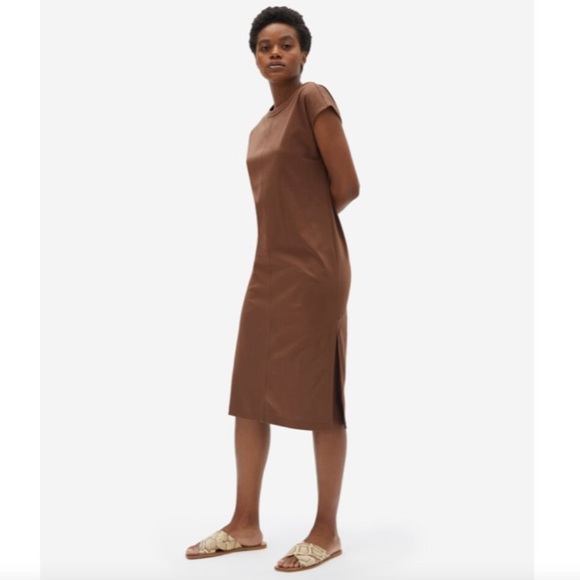 Everlane Dresses & Skirts - everlane luxe cotton side slit tshirt dress